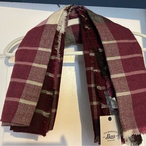 NWT! Bass Pink Maroon Wine Cream Plaid Scarf New Winter Fringe